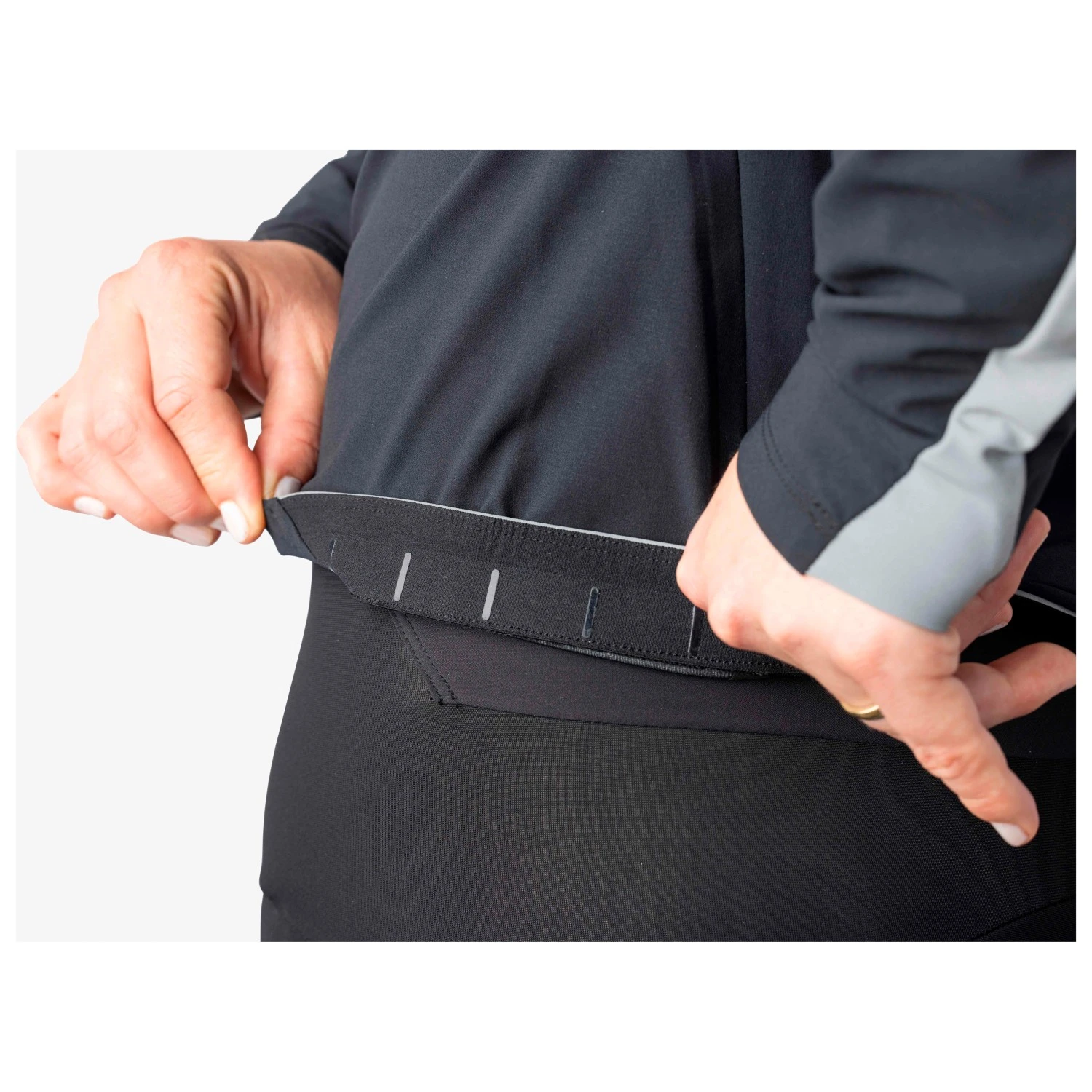 7mesh - Women's S2S Jersey L/S - Cycling Jacket 11 7mesh - Women's S2S Jersey L/S - Cycling Jacket - Image 9