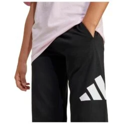 Adidas - Kid's Essentials Pants - Tracksuit Trousers 12 Adidas - Kid's Essentials Pants - Tracksuit Trousers -Bergfreunde adidas kids essentials pants tracksuit trousers detail 5