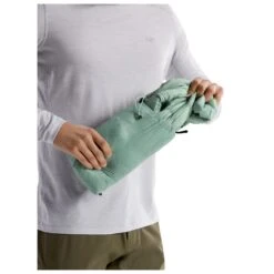 Arc'teryx - Cerium Hoody - Down Jacket -Bergfreunde arcteryx cerium hoody down jacket detail 7