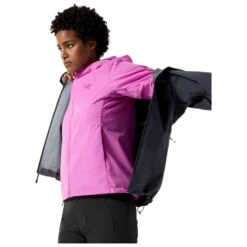 Arc'teryx - Women's Atom Hoody - Synthetic Jacket 17 Arc'teryx - Women's Atom Hoody - Synthetic Jacket -Bergfreunde arcteryx womens atom hoody synthetic jacket detail 6