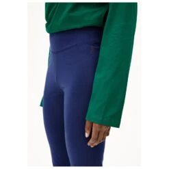 ARMEDANGELS - Women's Rehmaa - Leggings -Bergfreunde armedangels womens rehmaa leggings detail 4