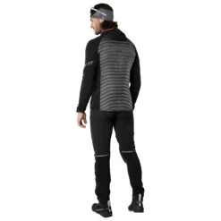 Dynafit - Speed Insulation Hybrid Jacket - Synthetic Jacket 9 Dynafit - Speed Insulation Hybrid Jacket - Synthetic Jacket -Bergfreunde dynafit speed insulation hybrid jacket synthetic jacket detail 4