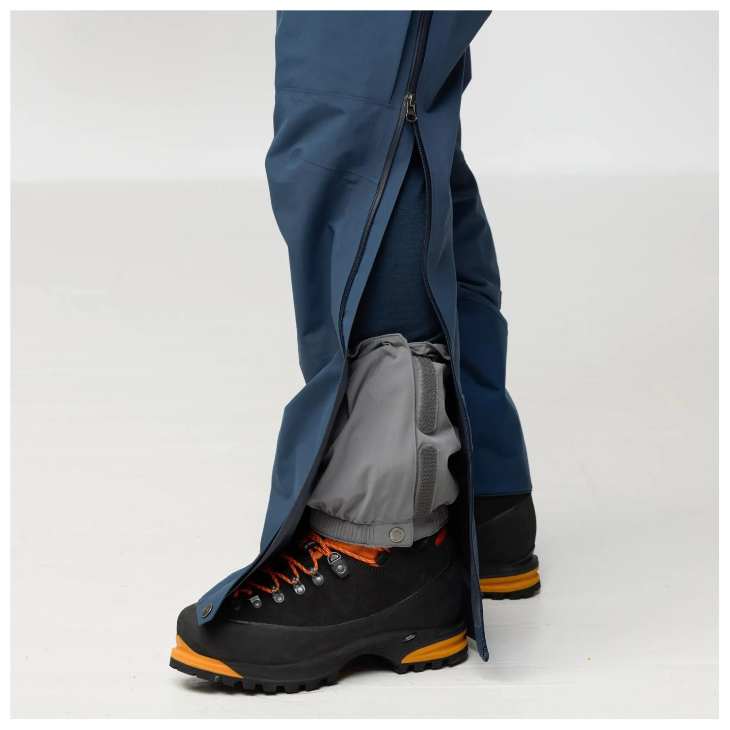 FJÄLLRÄVEN Fjällräven - Bergtagen GTX Pro Trousers - Mountaineering Trousers 12 FJÄLLRÄVEN Fjällräven - Bergtagen GTX Pro Trousers - Mountaineering Trousers - Image 10