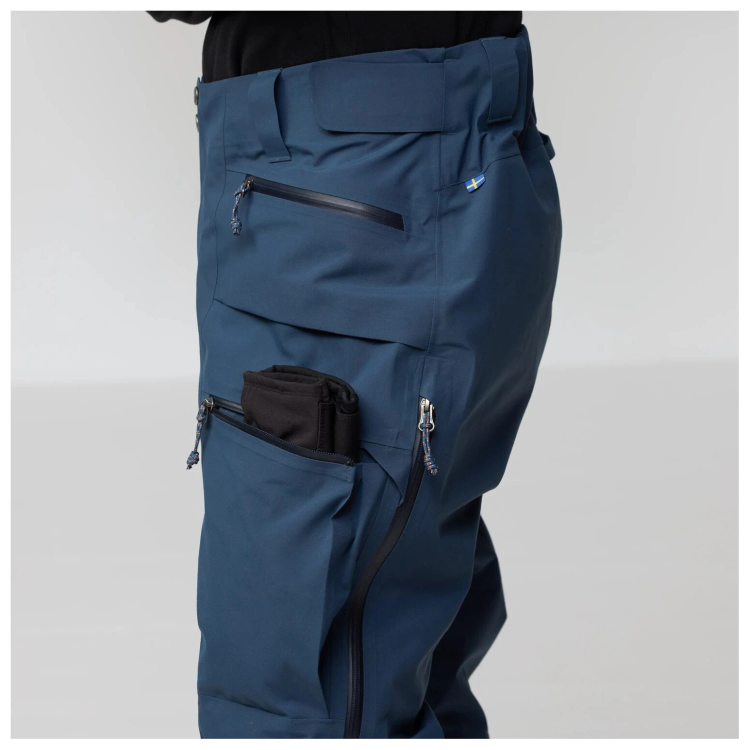FJÄLLRÄVEN Fjällräven - Bergtagen GTX Pro Trousers - Mountaineering Trousers 8 FJÄLLRÄVEN Fjällräven - Bergtagen GTX Pro Trousers - Mountaineering Trousers - Image 6