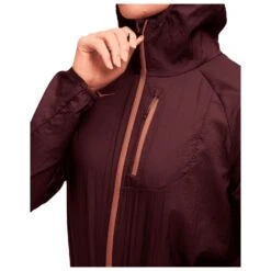 HOKA - Women's Skyflow Jacket - Running Jacket -Bergfreunde hoka womens skyflow jacket running jacket detail 5