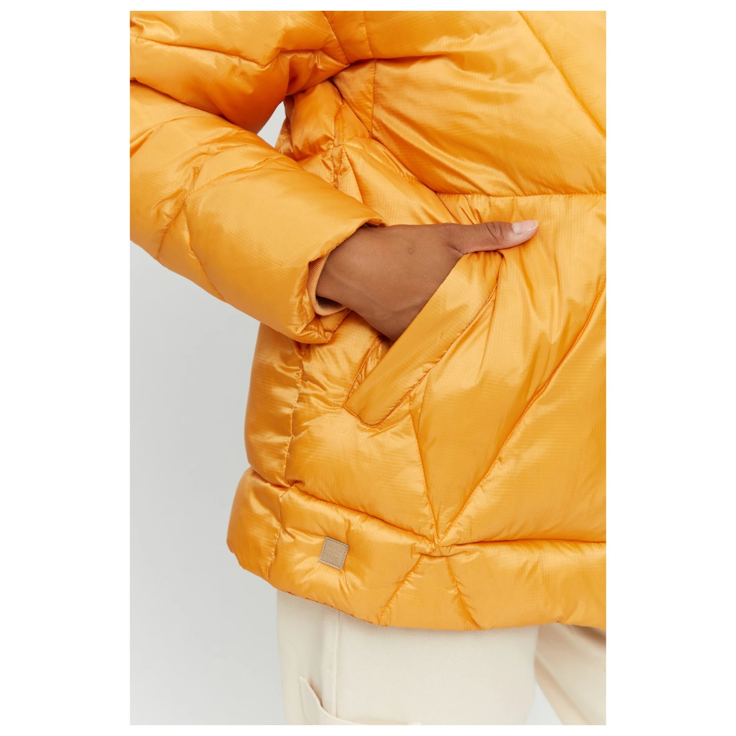 Mazine - Women's Britt Puffer Jacket - Parka 7 Mazine - Women's Britt Puffer Jacket - Parka - Image 5