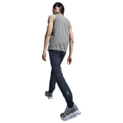 On - Core Pants - Running Trousers 13 On - Core Pants - Running Trousers -Bergfreunde on core pants running trousers detail 5