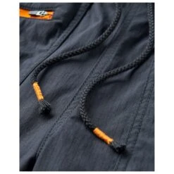 Passenger - Women's Hydrilla Light Longer Line Short - Shorts -Bergfreunde passenger womens hydrilla light longer line short shorts detail 4