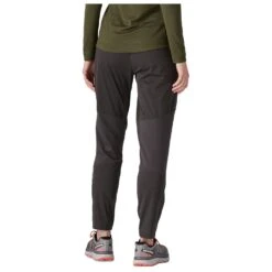 Patagonia - Women's Wind Shield Pants - Running Trousers -Bergfreunde patagonia womens wind shield pants running trousers bf detail 3