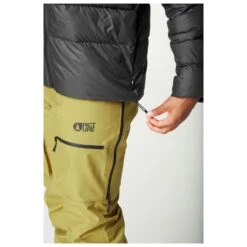 Picture - Women's Hi Puff Down Jacket - Down Jacket -Bergfreunde picture womens hi puff down jacket down jacket detail 7