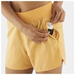 Salomon - Women's SHKout Core 4 - Running Shorts -Bergfreunde salomon womens shkout core 4 running shorts detail 6