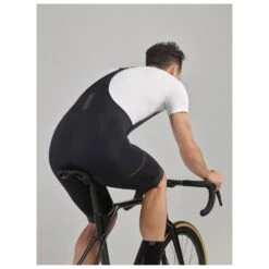 Shimano - Evolve Corsa Bib Shorts - Cycling Bottoms -Bergfreunde shimano evolve corsa bib shorts cycling bottoms detail 4