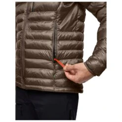 Vaude - Batura Hooded Insulation Jacket - Synthetic Jacket -Bergfreunde vaude batura hooded insulation jacket synthetic jacket detail 7