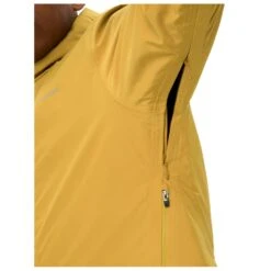 Vaude - Cyclist Warm Rain Jacket II - Cycling Jacket 14 Vaude - Cyclist Warm Rain Jacket II - Cycling Jacket -Bergfreunde vaude cyclist warm rain jacket ii cycling jacket detail 6