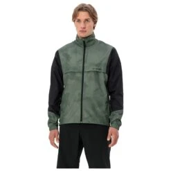 Vaude - Loamer Air Jacket - Cycling Jacket 11 Vaude - Loamer Air Jacket - Cycling Jacket -Bergfreunde vaude loamer air jacket cycling jacket detail 3