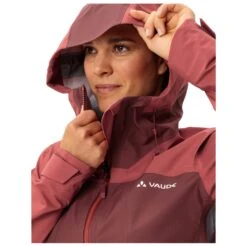 Vaude - Women's Croz Alpine 3L Jacket - Waterproof Jacket -Bergfreunde vaude womens croz alpine 3l jacket waterproof jacket detail 5