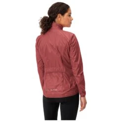 Vaude - Women's Matera Air Jacket - Cycling Jacket -Bergfreunde vaude womens matera air jacket cycling jacket detail 4